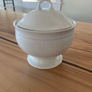 Crate&Barrel Classic Soup Tureen